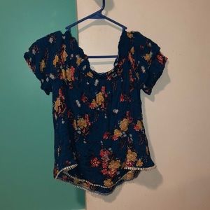 💗😱 NWOT. Cute Summer Top